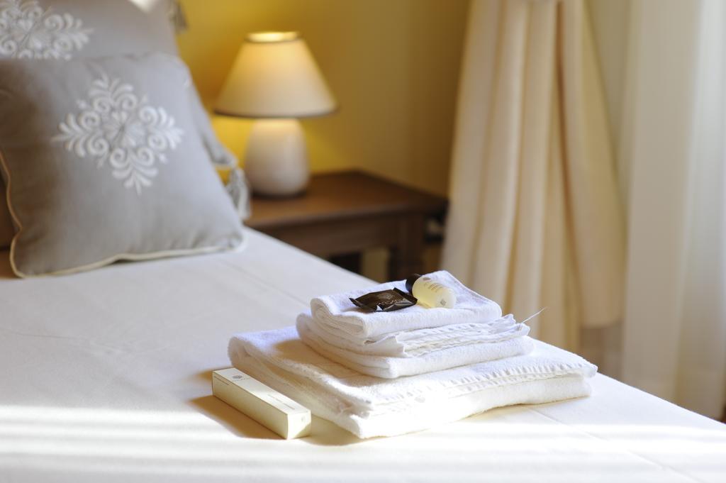 Piazza Azuni 18 Guest House Sassari Ngoại thất bức ảnh